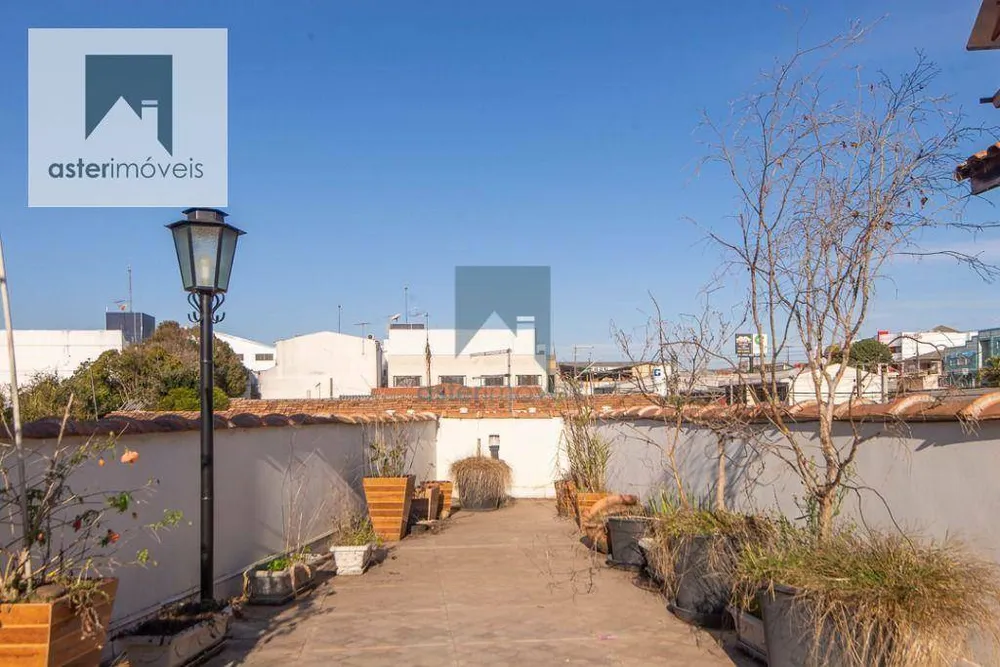 Casa, 4 quartos, 220 m² - Foto 9