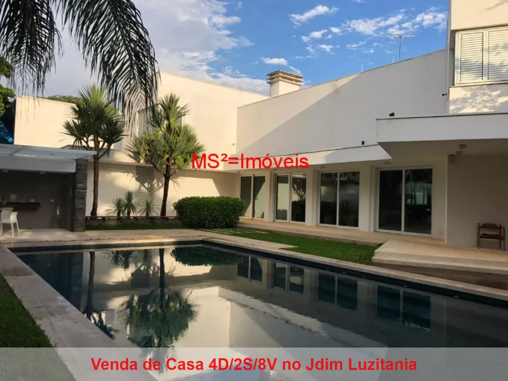 Casa à venda com 4 quartos, 650m² - Foto 1