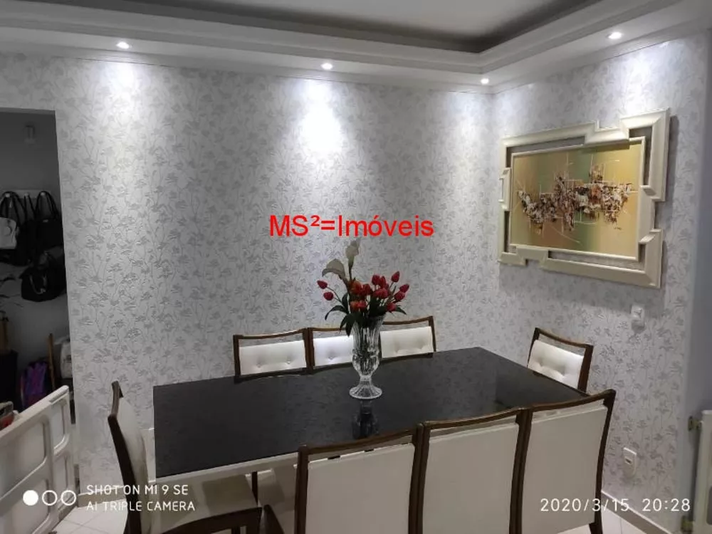 Apartamento à venda com 3 quartos, 94m² - Foto 3