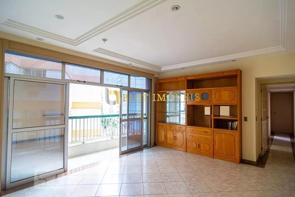 Apartamento, 3 quartos, 1200 m² - Foto 2