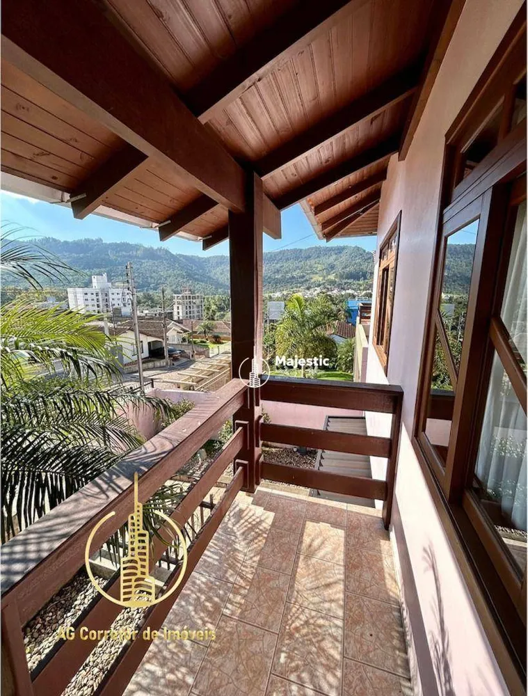 Casa, 3 quartos, 200 m² - Foto 18