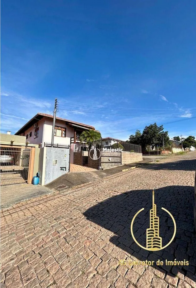 Casa, 3 quartos, 200 m² - Foto 2