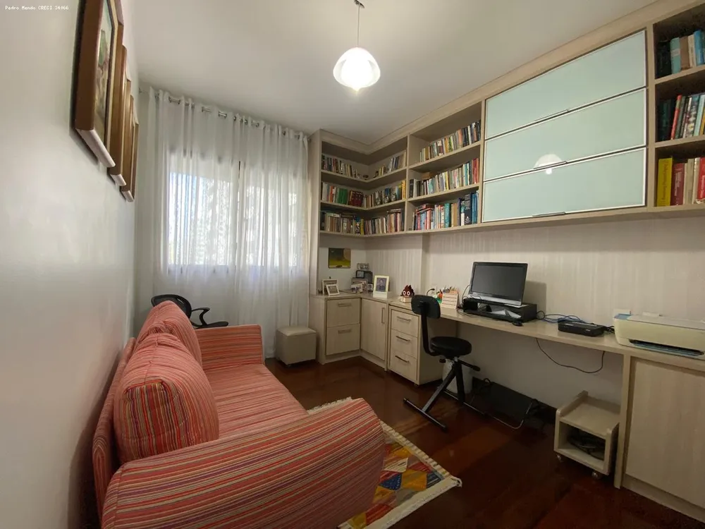Apartamento, 4 quartos, 240 m² - Foto 1