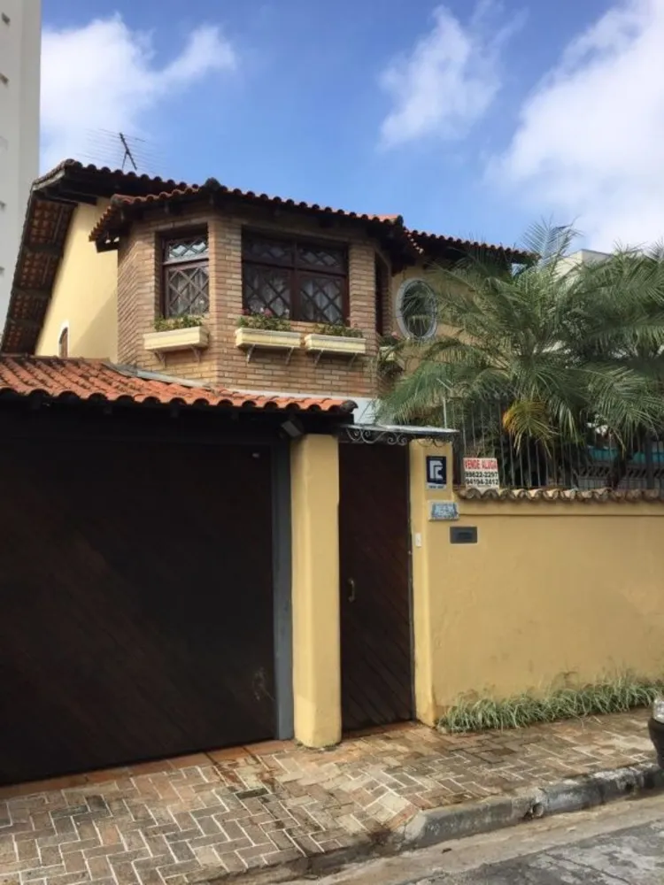 Sobrado, 3 quartos, 300 m² - Foto 1