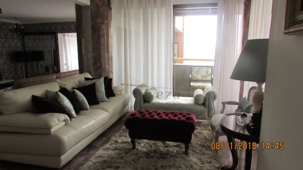 Apartamento, 3 quartos, 197 m² - Foto 1