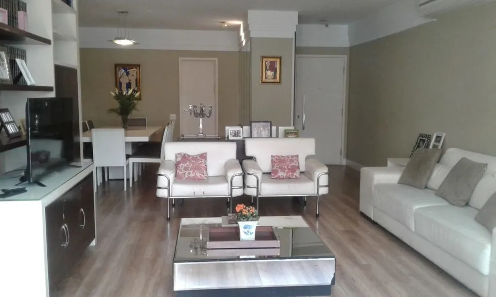 Apartamento, 3 quartos, 197 m² - Foto 2