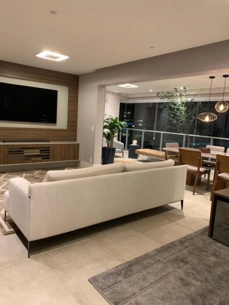 Apartamento, 3 quartos, 130 m² - Foto 1