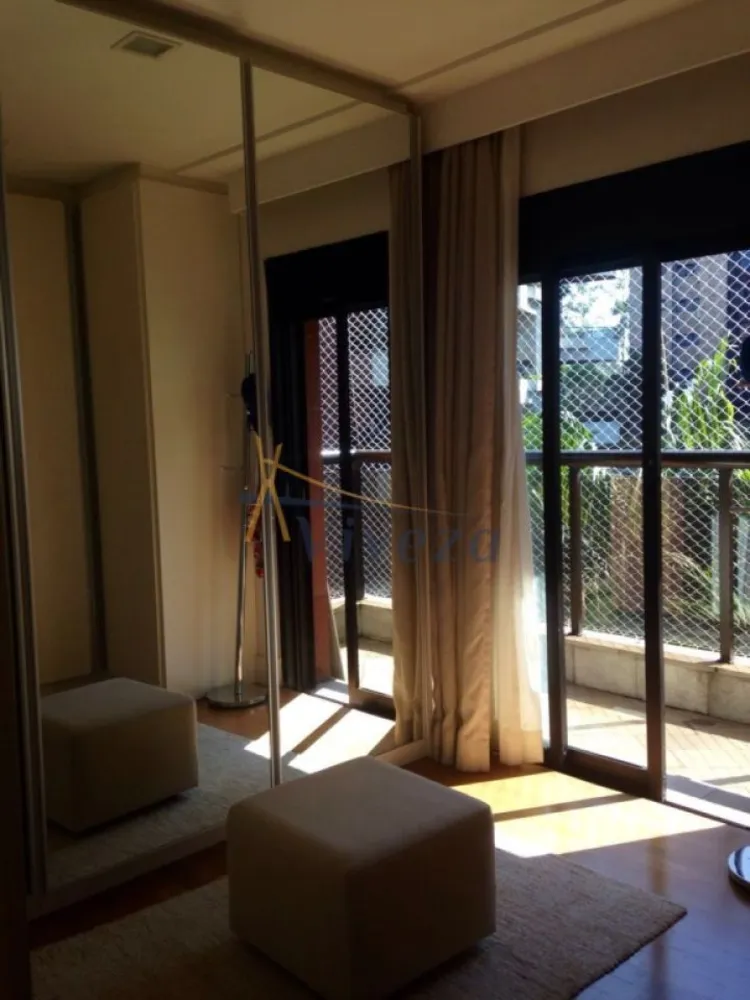 Apartamento, 3 quartos, 250 m² - Foto 4