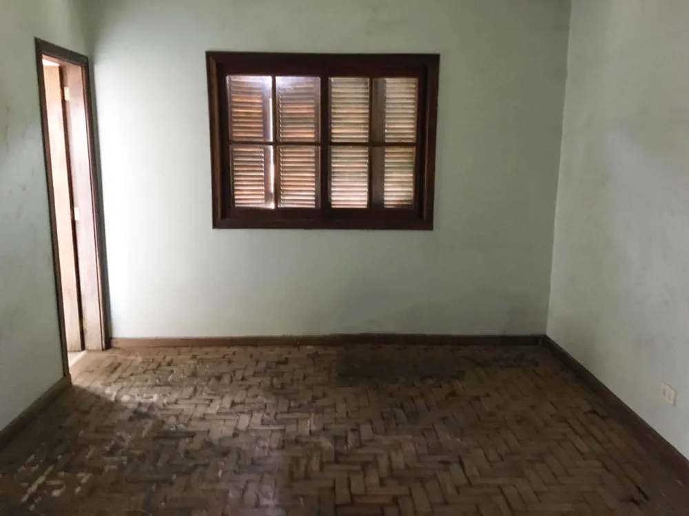 Sobrado, 3 quartos, 223 m² - Foto 2
