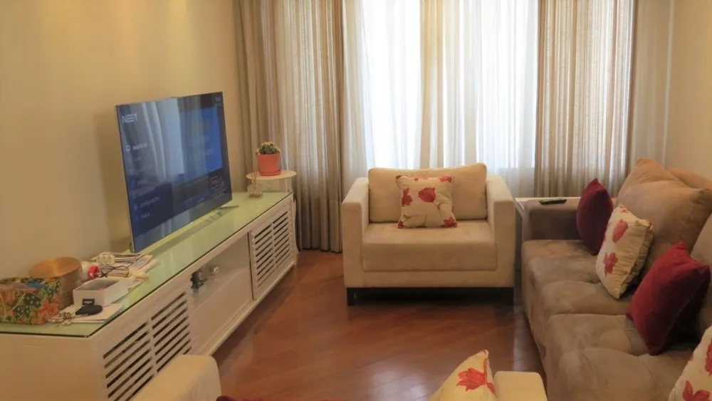 Sobrado, 3 quartos, 200 m² - Foto 1