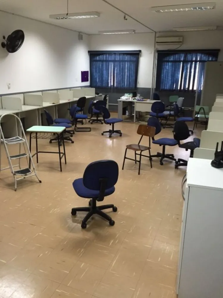 Prédio Inteiro, 2000 m² - Foto 2