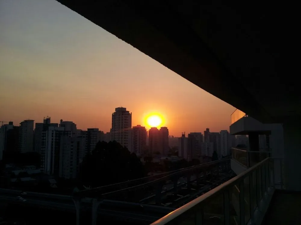 Apartamento, 3 quartos, 210 m² - Foto 1