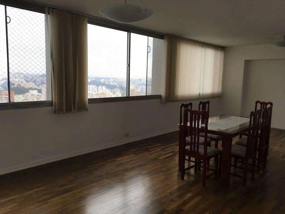 Apartamento, 4 quartos, 240 m² - Foto 1