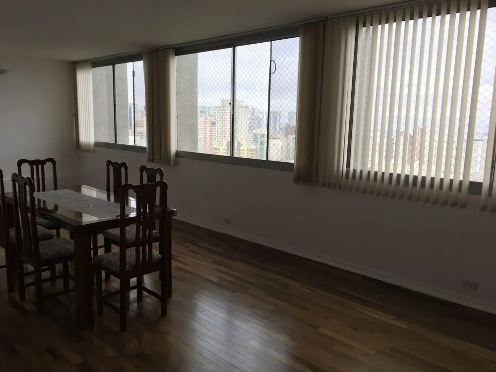 Apartamento, 4 quartos, 240 m² - Foto 2