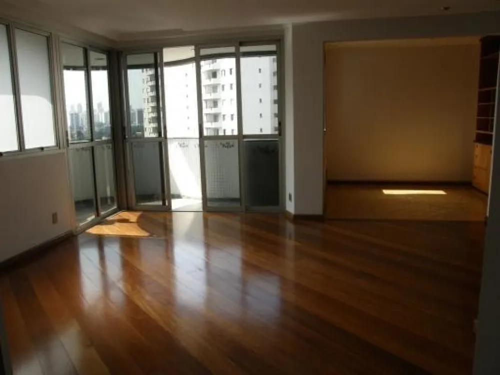 Apartamento, 3 quartos, 150 m² - Foto 1
