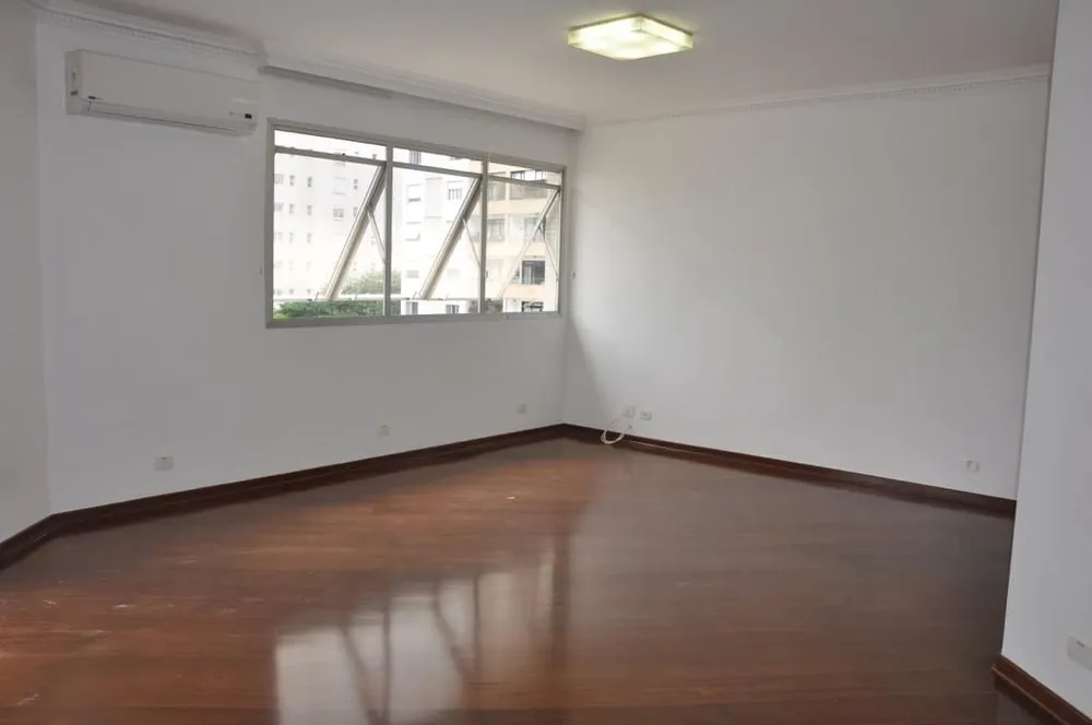 Apartamento, 3 quartos, 240 m² - Foto 2