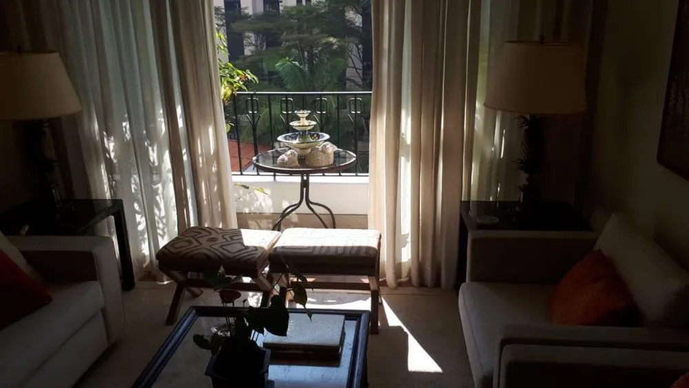 Apartamento, 3 quartos, 156 m² - Foto 1