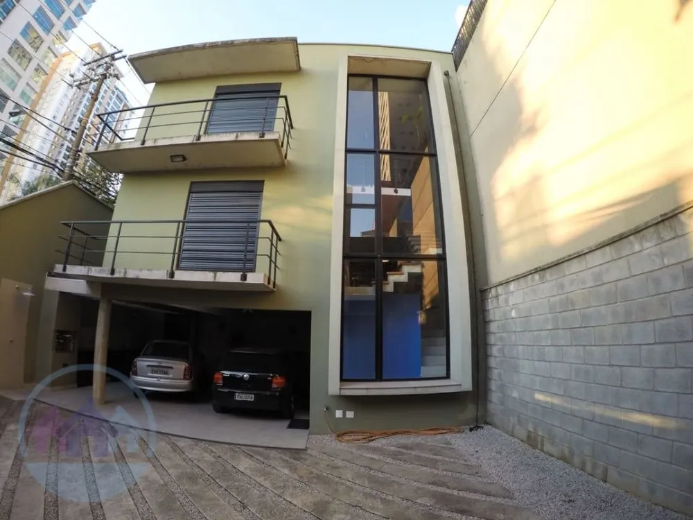 Sobrado, 10 quartos, 300 m² - Foto 8