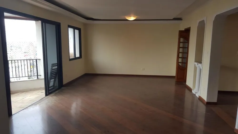 Apartamento, 3 quartos, 156 m² - Foto 2