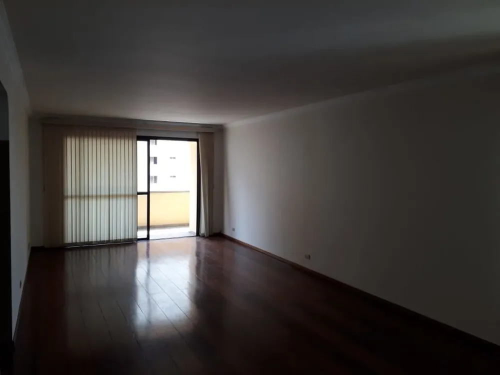 Apartamento, 3 quartos, 210 m² - Foto 1