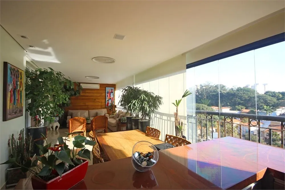 Apartamento, 3 quartos, 245 m² - Foto 3