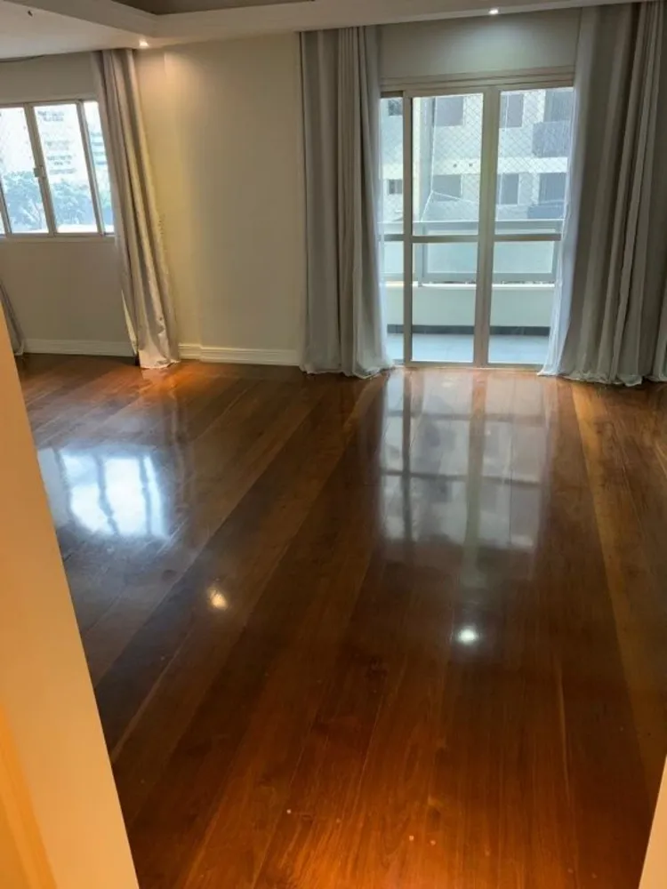 Apartamento, 4 quartos, 225 m² - Foto 1