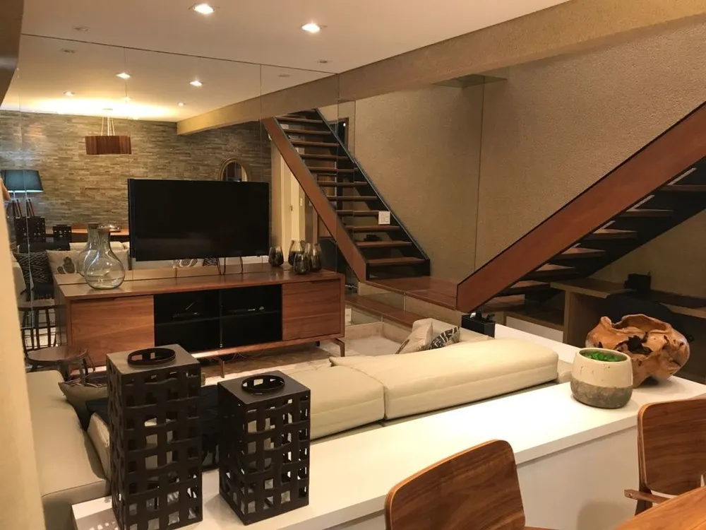 Apartamento, 1 quarto, 83 m² - Foto 1