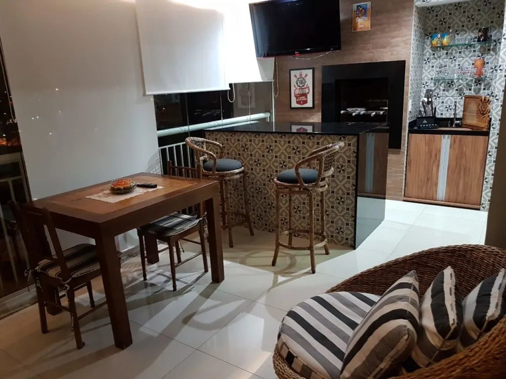 Apartamento, 3 quartos, 136 m² - Foto 1