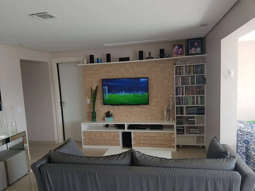 Apartamento, 3 quartos, 130 m² - Foto 1