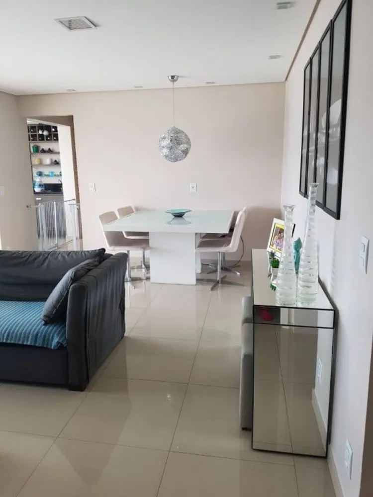 Apartamento, 3 quartos, 130 m² - Foto 3