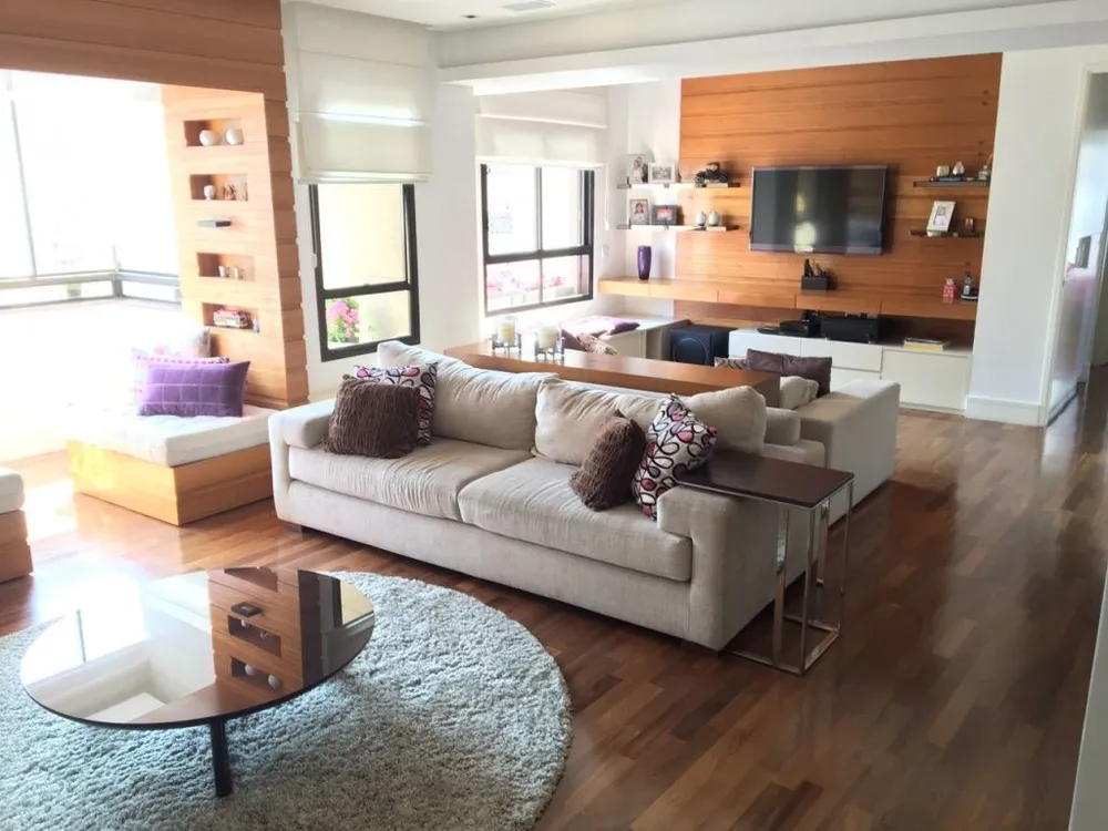 Apartamento, 3 quartos, 154 m² - Foto 1
