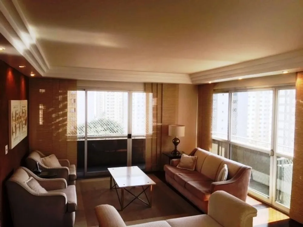 Apartamento, 4 quartos, 220 m² - Foto 1