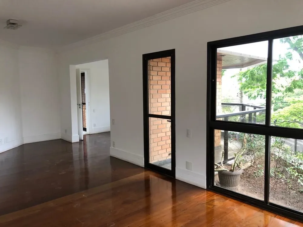 Apartamento, 4 quartos, 198 m² - Foto 2
