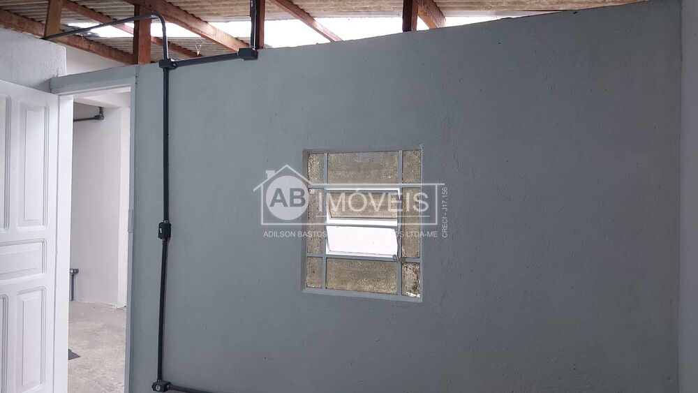 Sobrado à venda com 2 quartos, 150m² - Foto 3