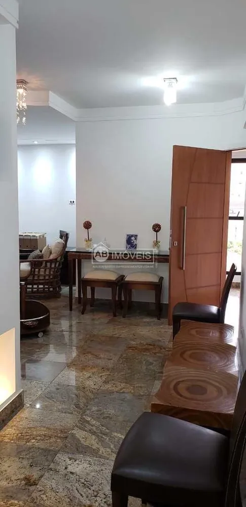 Apartamento, 3 quartos, 160 m² - Foto 1