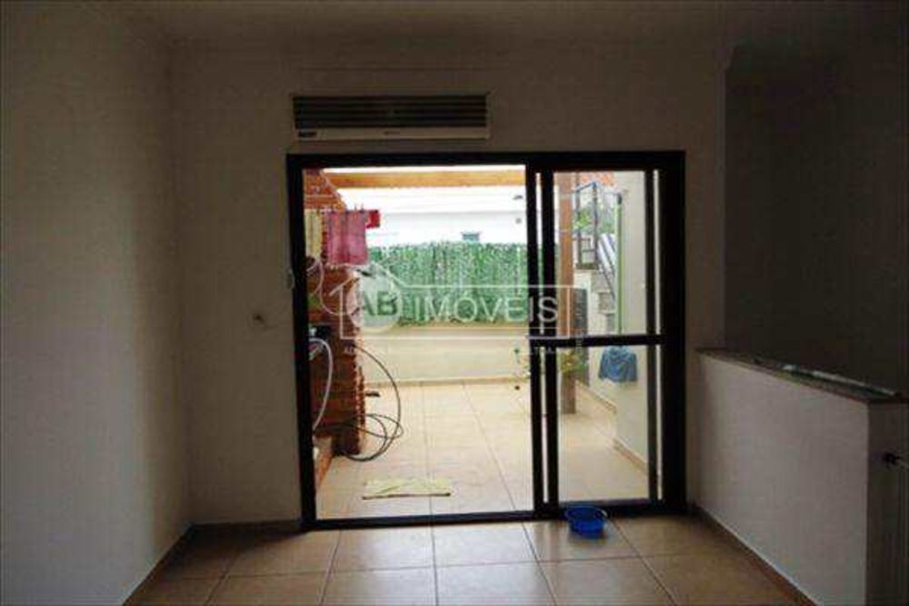 Casa à venda com 3 quartos, 169m² - Foto 3