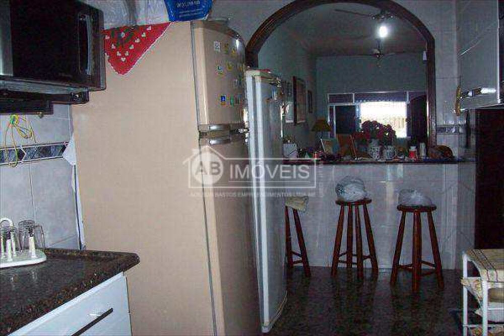 Casa de Condomínio à venda com 3 quartos, 150m² - Foto 3