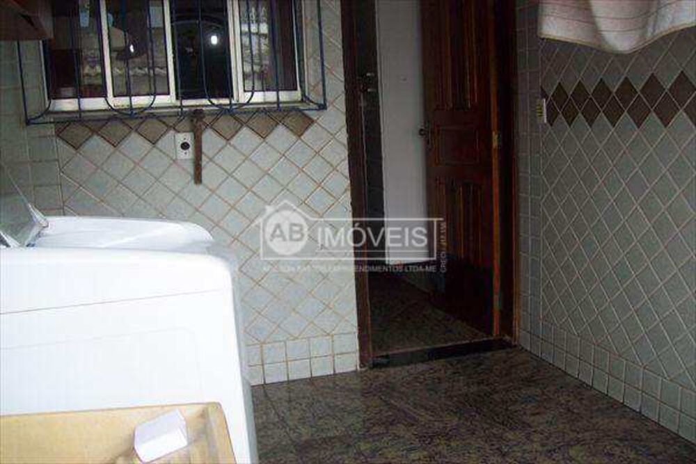 Casa de Condomínio à venda com 3 quartos, 150m² - Foto 4