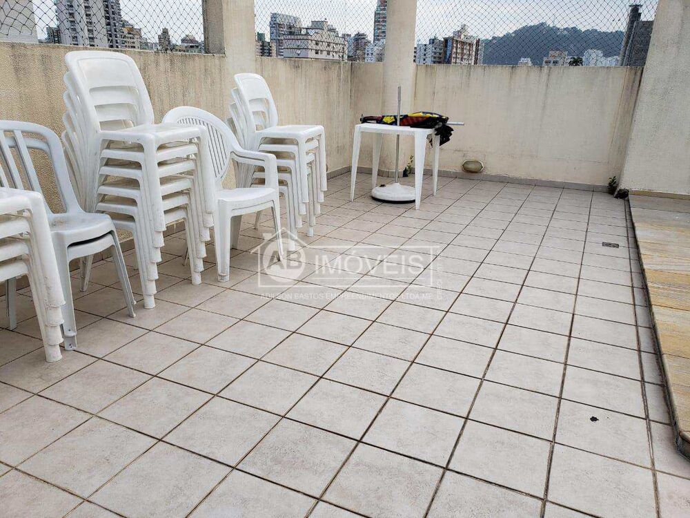 Apartamento à venda com 3 quartos, 133m² - Foto 13