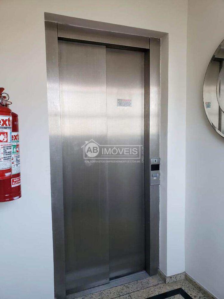 Apartamento à venda com 3 quartos, 133m² - Foto 11