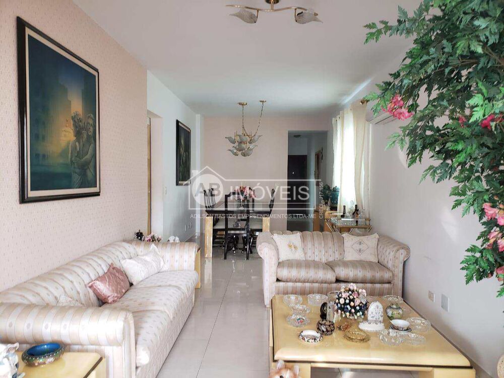Apartamento à venda com 3 quartos, 133m² - Foto 1