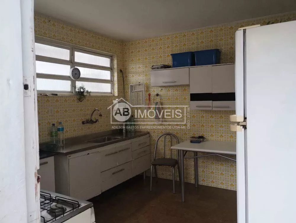 Sobrado, 4 quartos, 262 m² - Foto 2