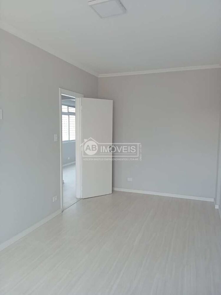 Apartamento à venda com 2 quartos, 95m² - Foto 3
