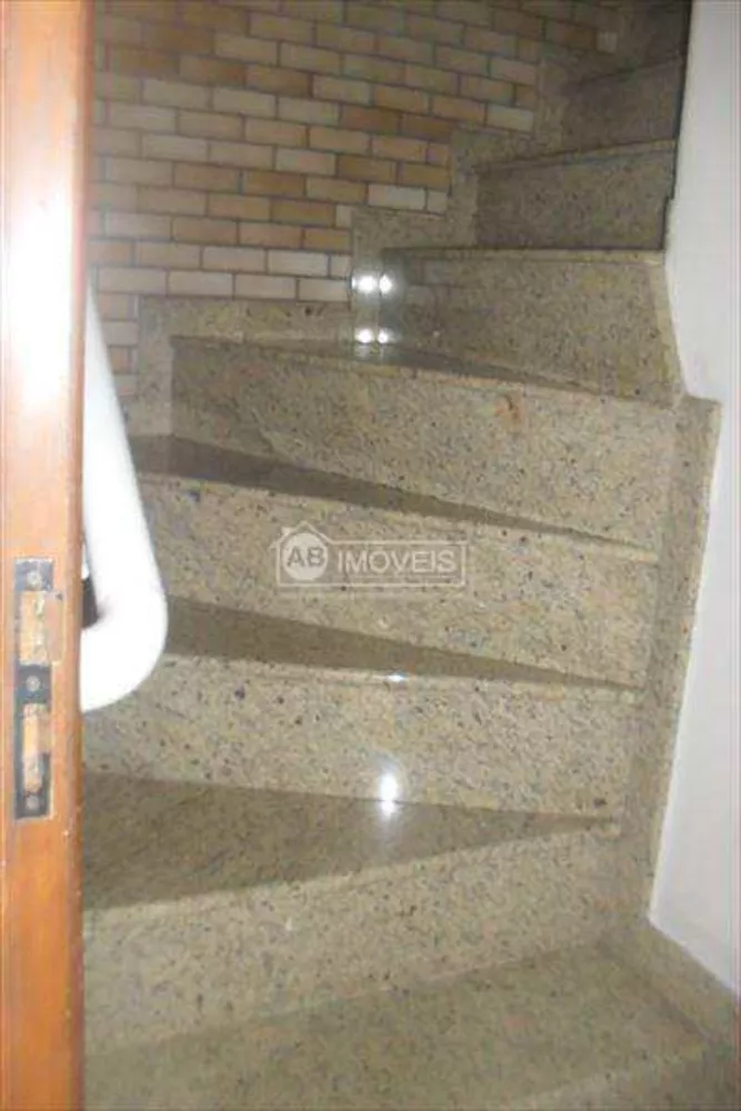 Casa de Condomínio à venda com 3 quartos, 200m² - Foto 5