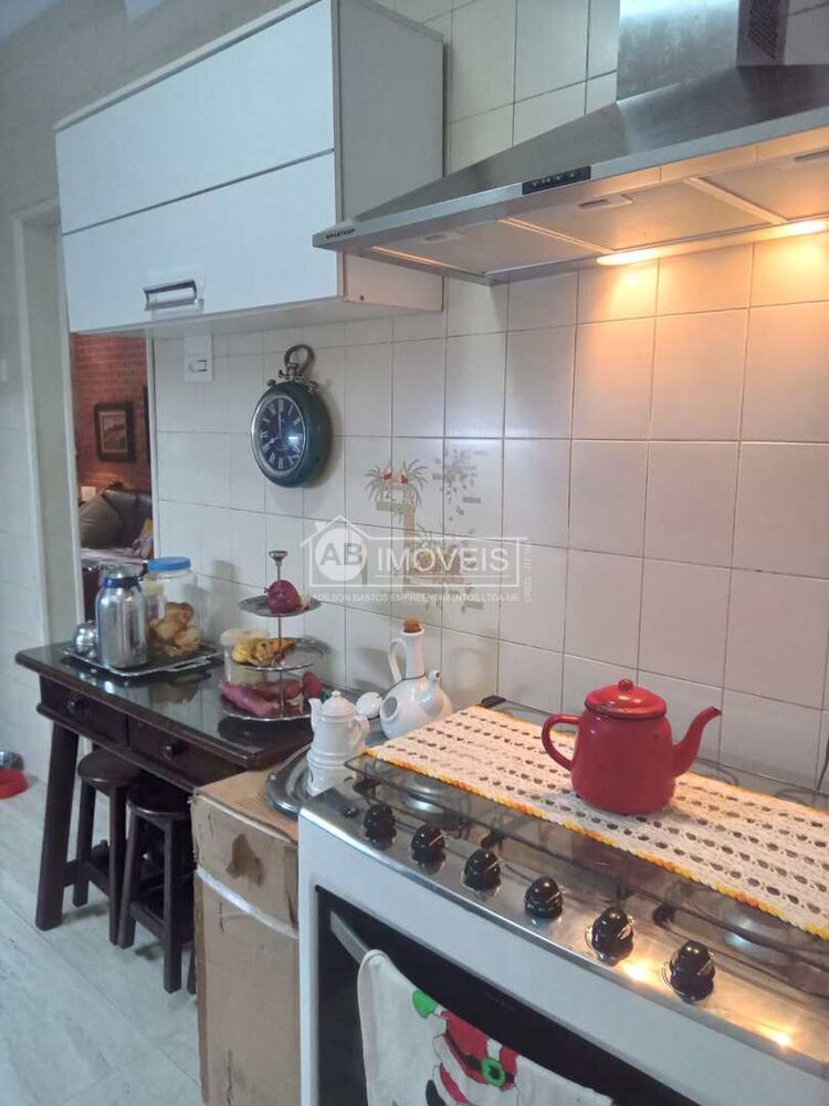 Sobrado à venda com 2 quartos, 140m² - Foto 4