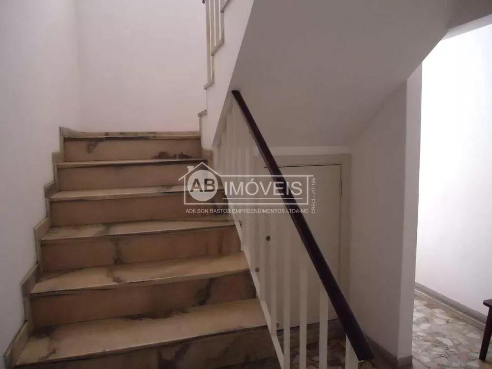 Sobrado, 4 quartos, 271 m² - Foto 2