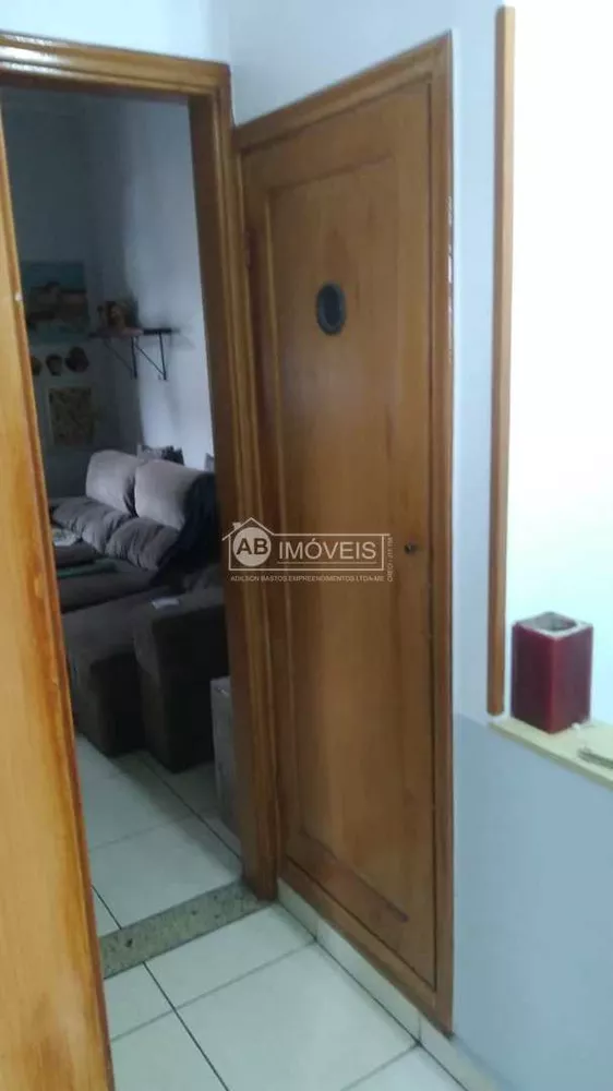 Sobrado, 4 quartos, 234 m² - Foto 2