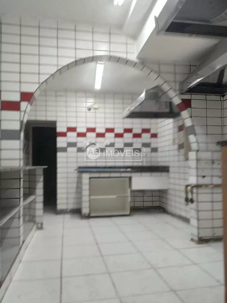 Sobrado, 3 quartos, 250 m² - Foto 1