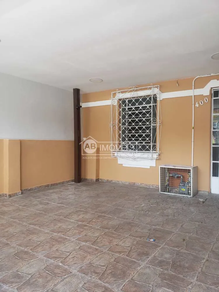 Sobrado, 3 quartos, 250 m² - Foto 1