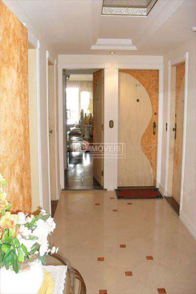 Cobertura, 3 quartos, 274 m² - Foto 2